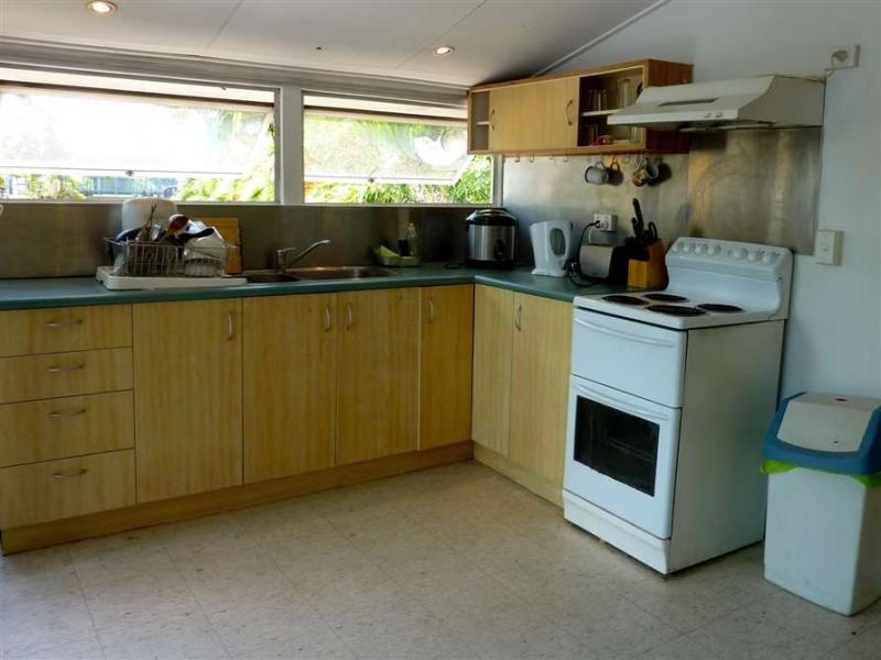 10 Palm Avenue, Parramatta Park QLD 4870