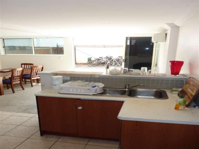 10 Palm Avenue, Parramatta Park QLD 4870