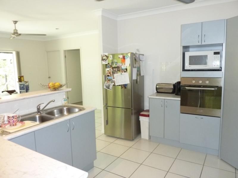 15 Tydeman Crescent, Clifton Beach QLD 4879