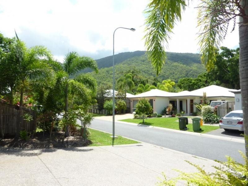 15 Tydeman Crescent, Clifton Beach QLD 4879