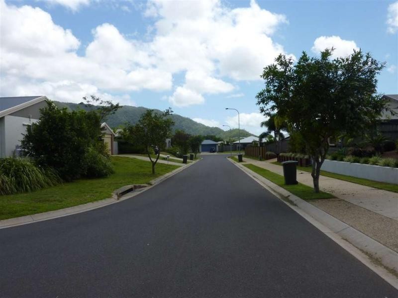 319 Meranti Street, Edmonton QLD 4869