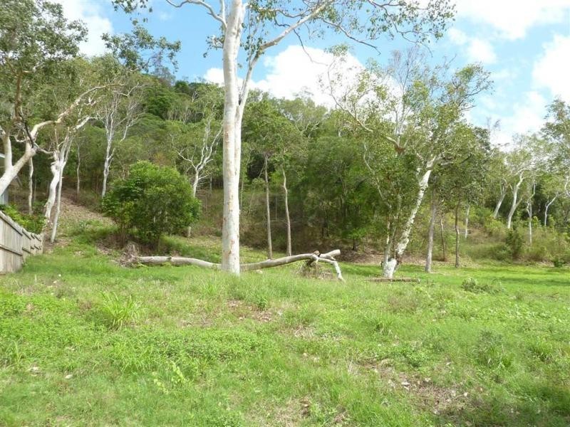 3 Seclusion Drive, Palm Cove QLD 4879