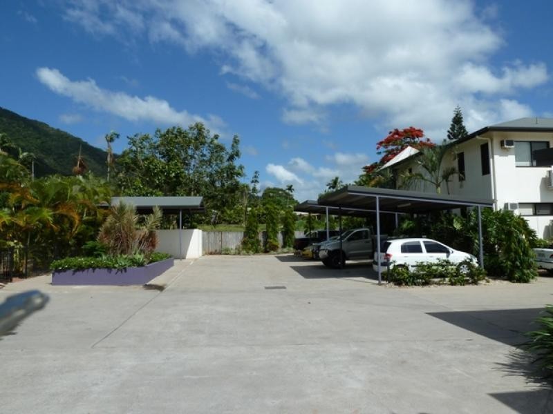 26/58-70 Intake Road, Redlynch QLD 4870