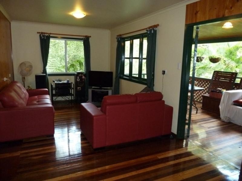 18 Rob Veivers Drive, Kuranda QLD 4881