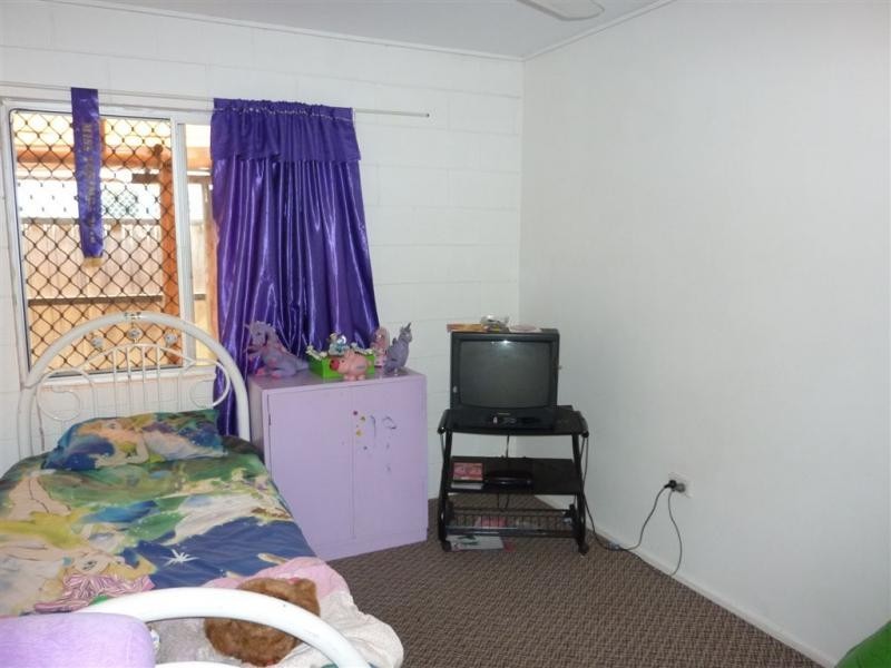 1/10 Elmire Close, Cairns QLD 4870