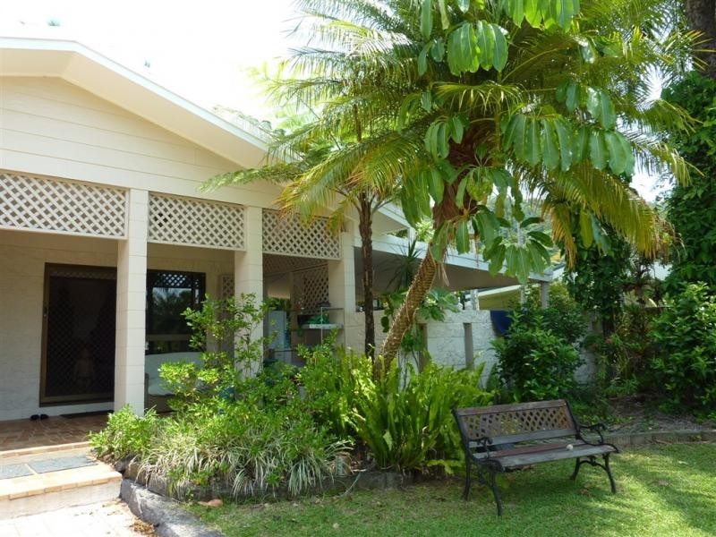 24 Montrose Avenue, Edge Hill QLD 4870