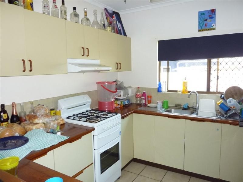 24 Montrose Avenue, Edge Hill QLD 4870