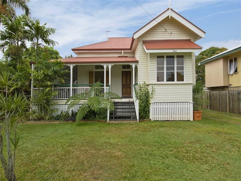 260 Aumuller Street, Westcourt QLD 4870