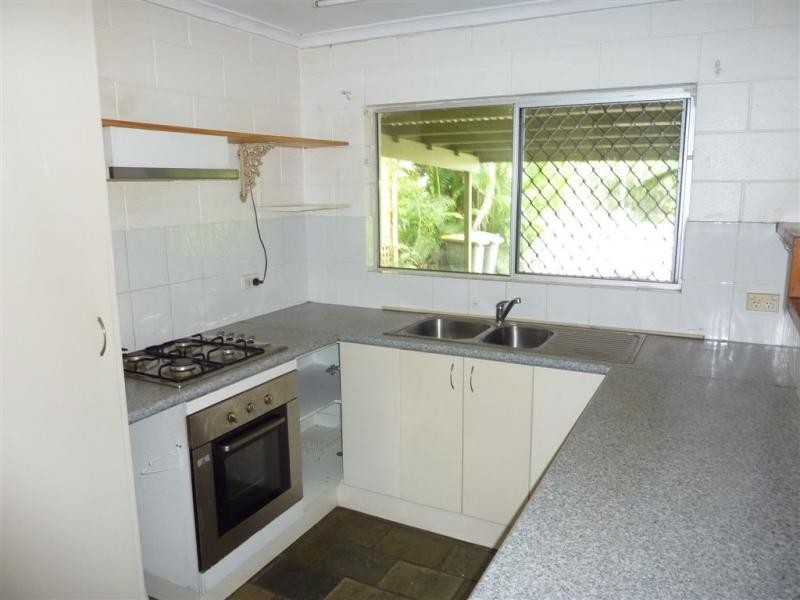 34 Nelson Street, Bungalow QLD 4870