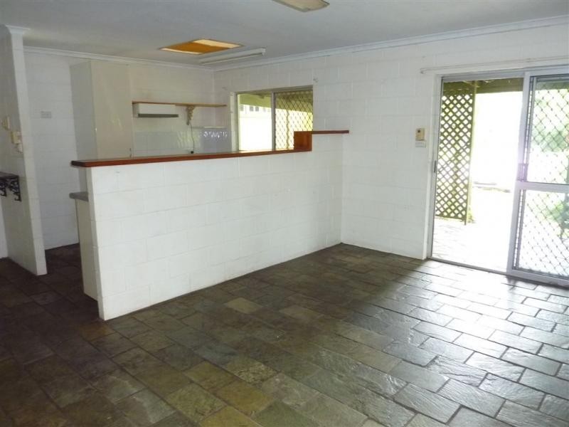 34 Nelson Street, Bungalow QLD 4870