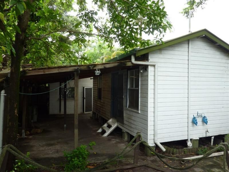 34 Nelson Street, Bungalow QLD 4870