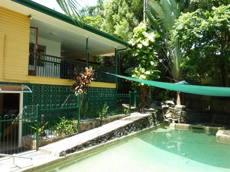 127 Petersen Street, Freshwater QLD 4870