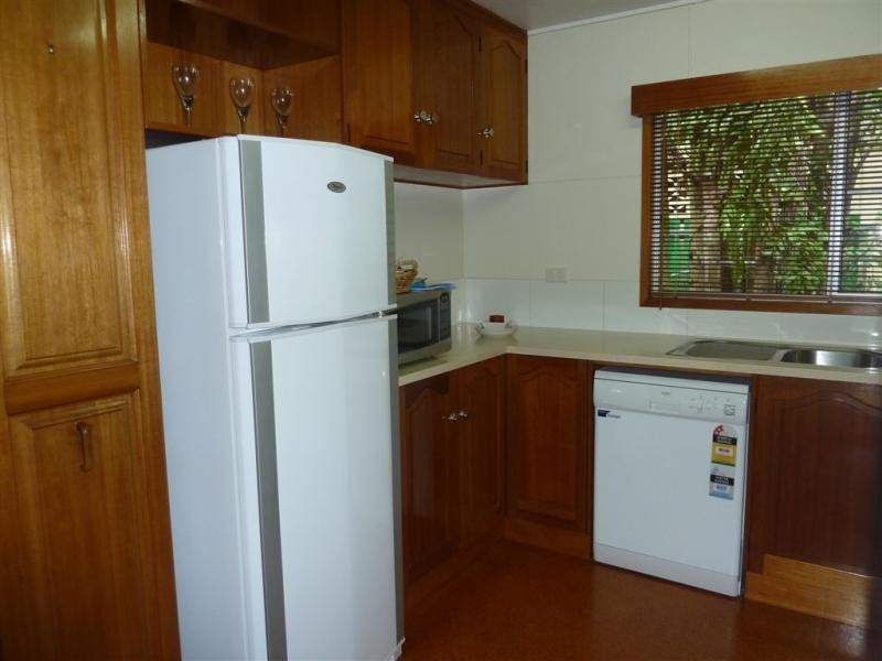 127 Petersen Street, Freshwater QLD 4870