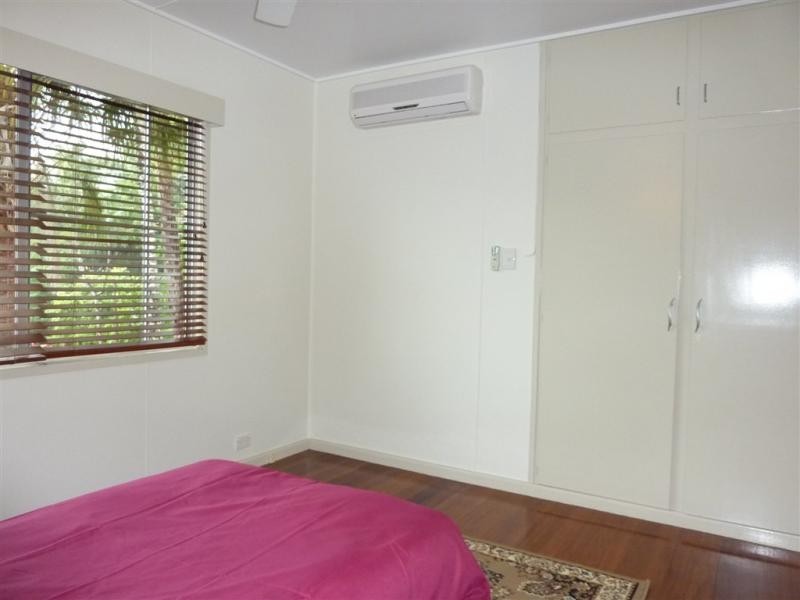 127 Petersen Street, Freshwater QLD 4870