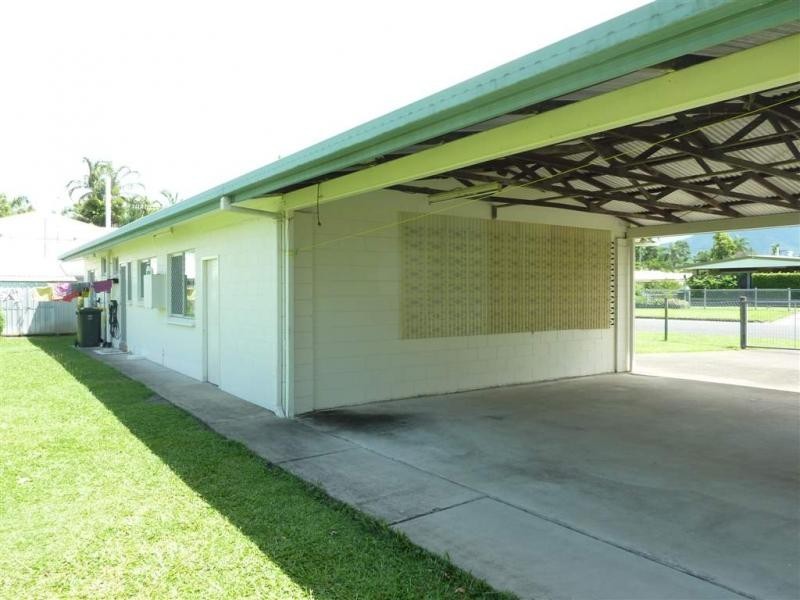 16 Chataway Street, Cairns QLD 4870