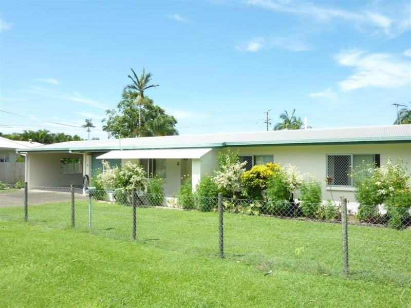 16 Chataway Street, Cairns QLD 4870