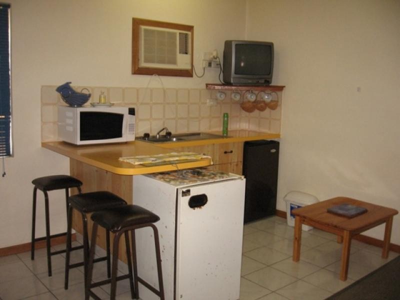 9/35-37 Bruce Highway, Edmonton QLD 4869