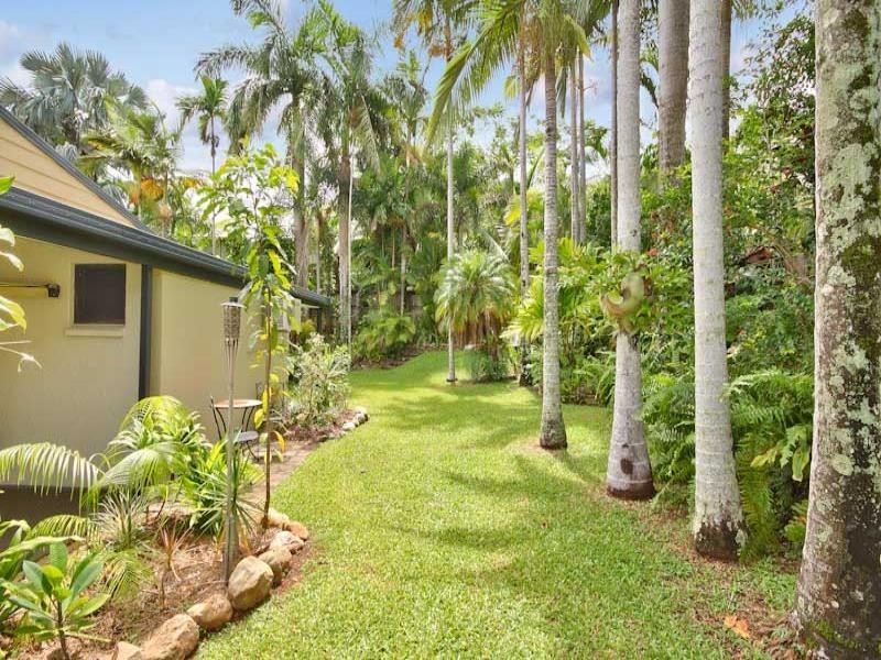 11 Madang Street, Trinity Beach QLD 4879