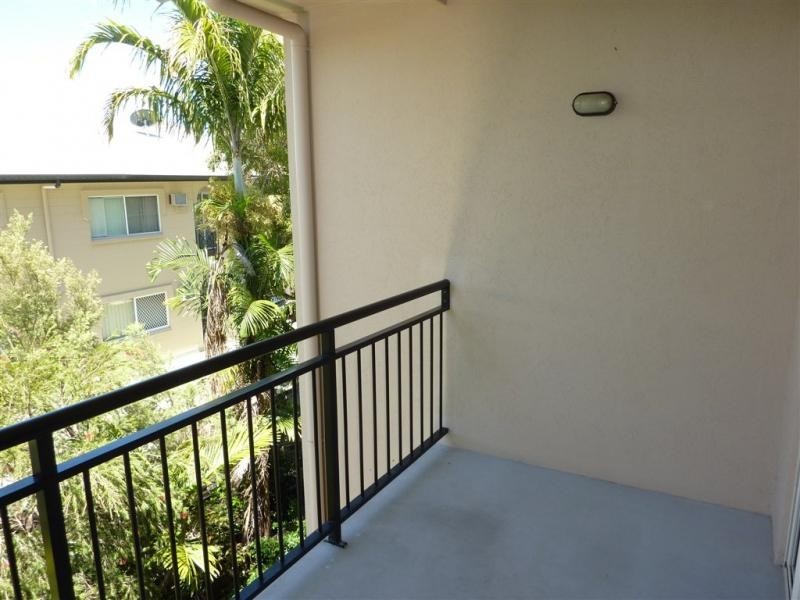 303/53 McCormack Street, Manunda QLD 4870