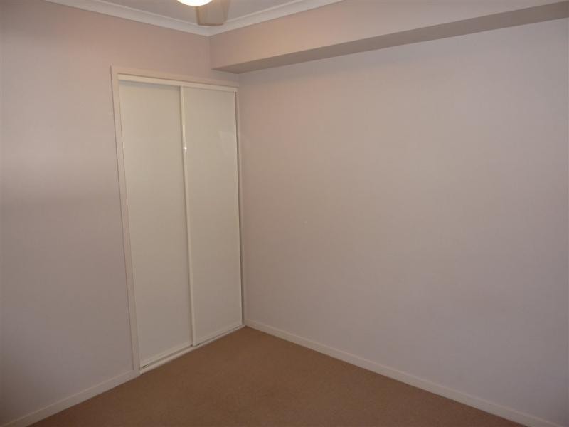 303/53 McCormack Street, Manunda QLD 4870