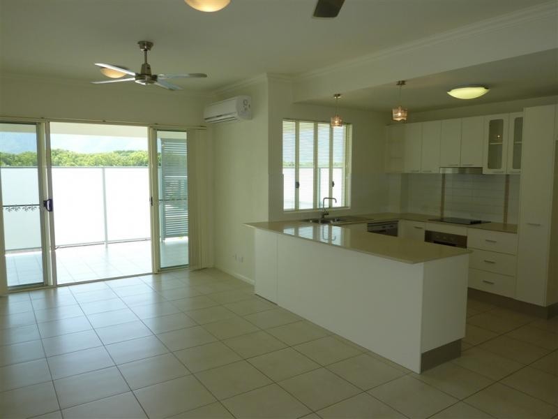 12/75 Moore Street, Trinity Beach QLD 4879