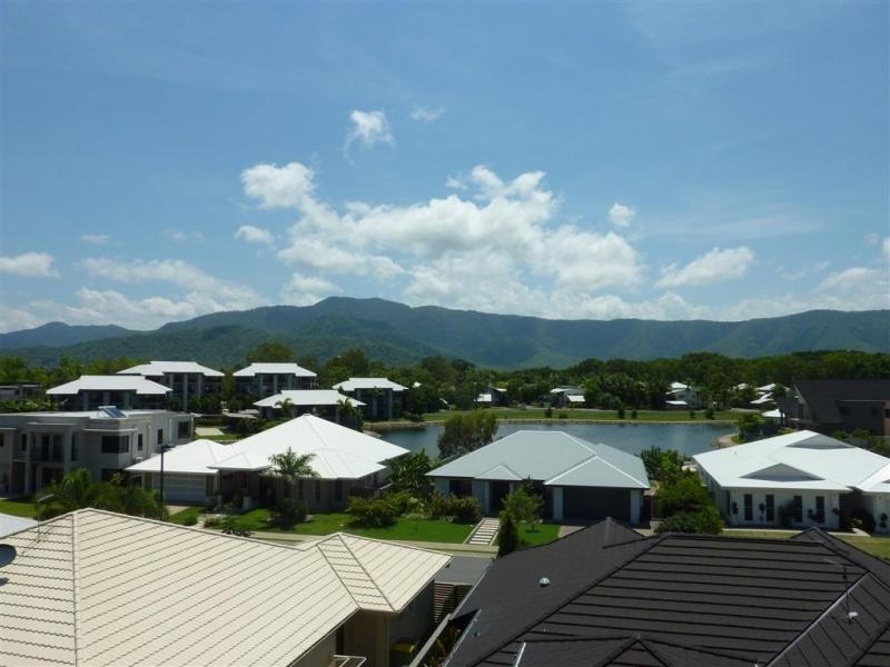 12/75 Moore Street, Trinity Beach QLD 4879