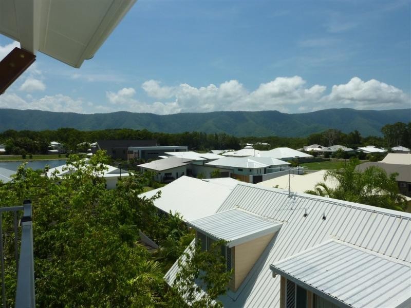 12/75 Moore Street, Trinity Beach QLD 4879