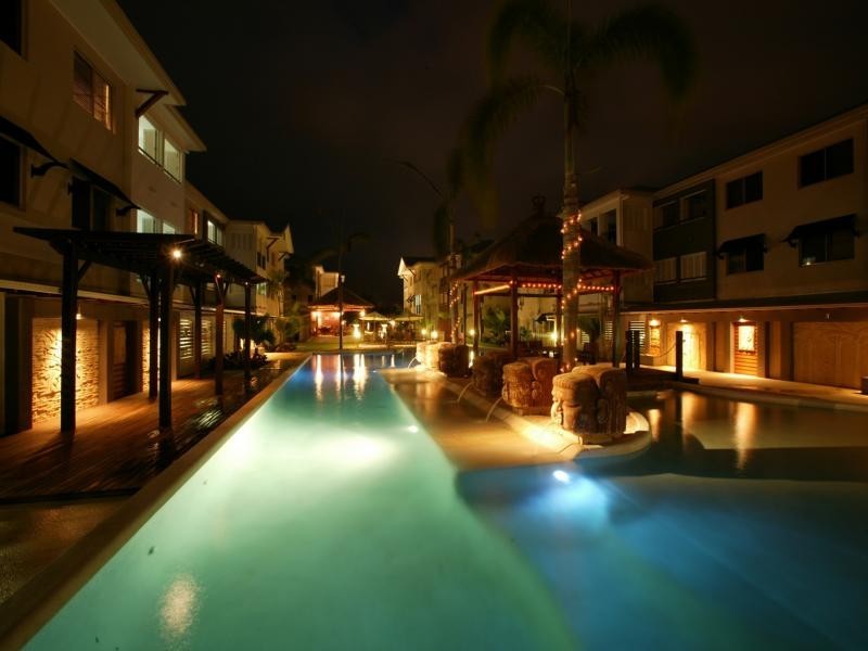 107/29-33 Springfield Crescent, Cairns QLD 4870