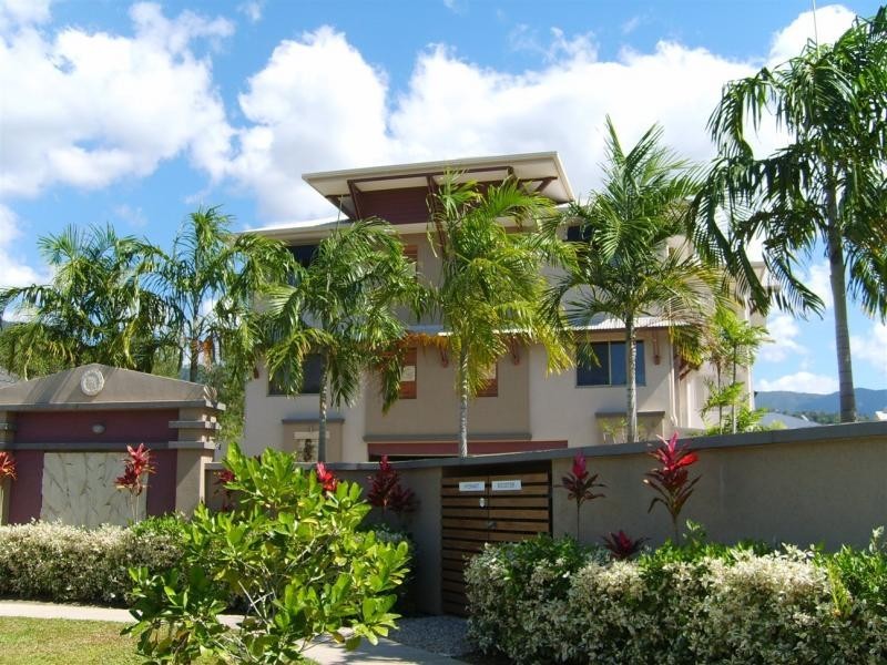 107/29-33 Springfield Crescent, Cairns QLD 4870