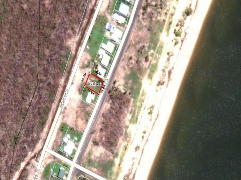 77 Taylor Street, Tully Heads QLD 4854