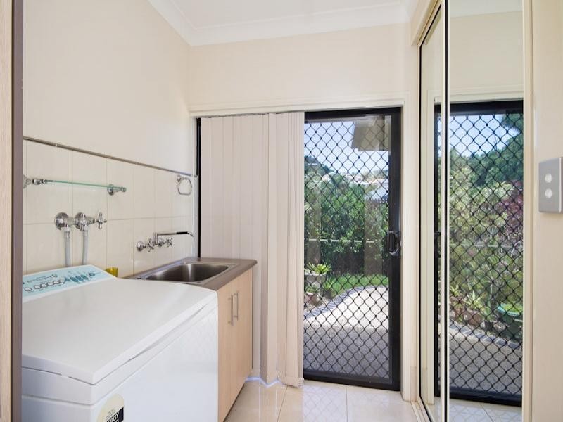 39 Chesterfield Close, Brinsmead QLD 4870