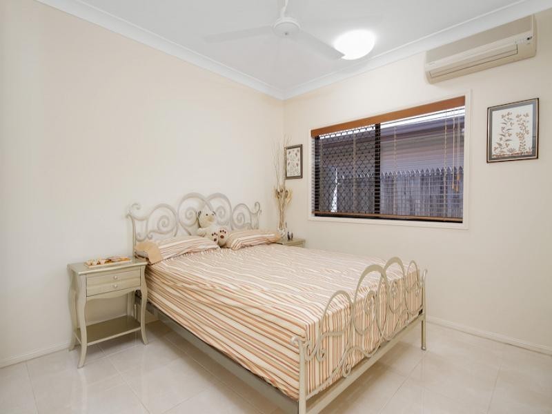 39 Chesterfield Close, Brinsmead QLD 4870