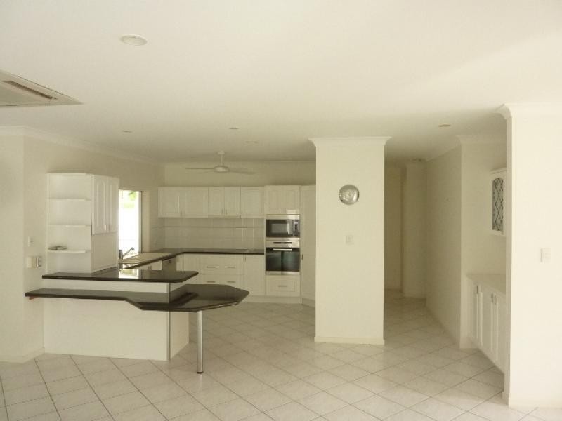 15 Stream Avenue, Kewarra Beach QLD 4879