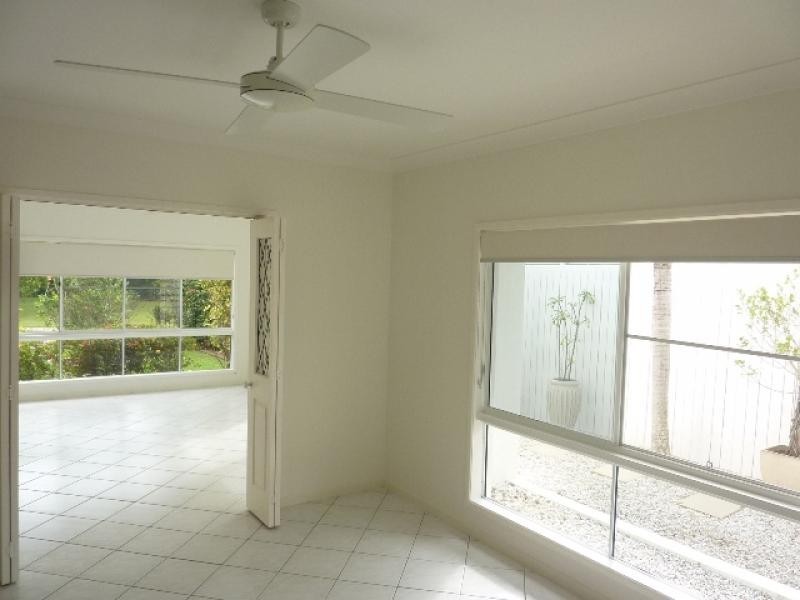 15 Stream Avenue, Kewarra Beach QLD 4879