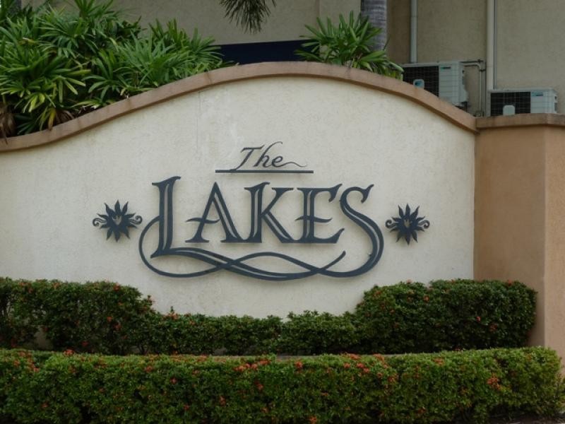 108/2 Greenslopes Street, Cairns North QLD 4870