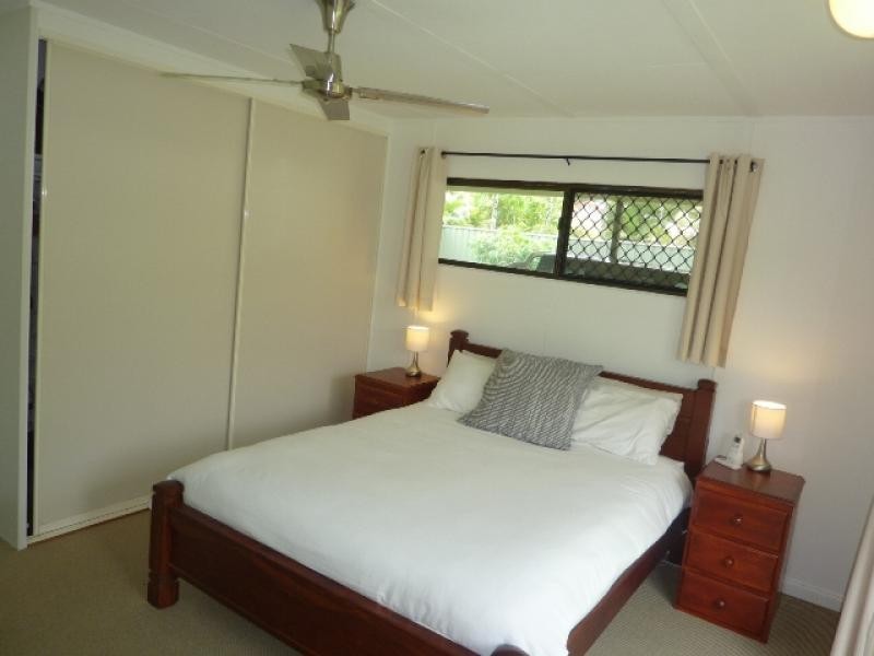 2 Alice Street, Woree QLD 4868