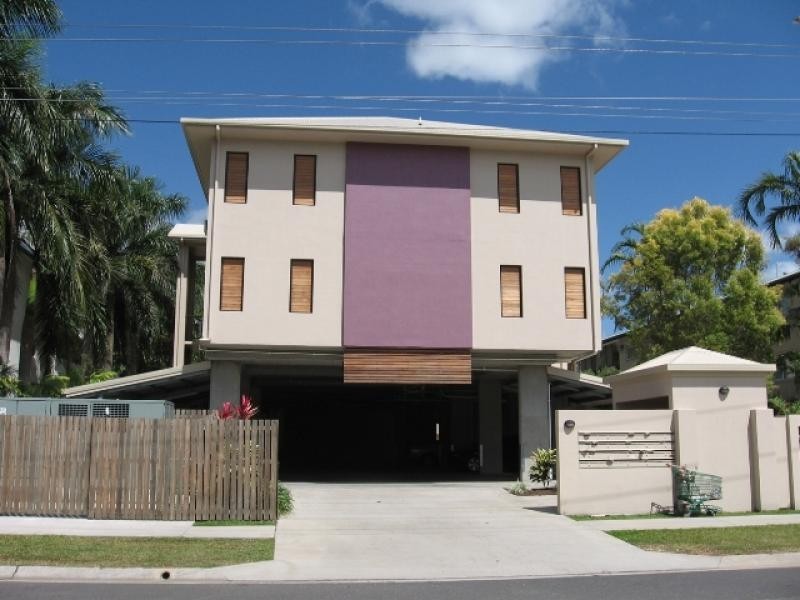 208/53 McCormack Street, Manunda QLD 4870