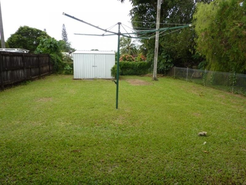 2/6 Milano Street, Woree QLD 4868