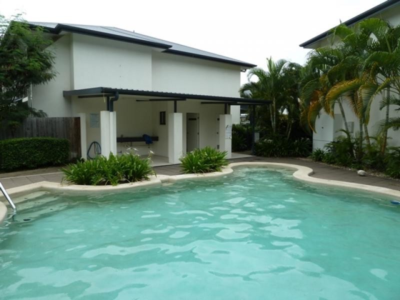 18/40 Intake Road, Redlynch QLD 4870