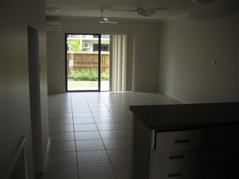 18/40 Intake Road, Redlynch QLD 4870