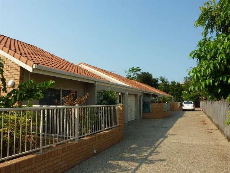 1/370 Severin Street, Parramatta Park QLD 4870