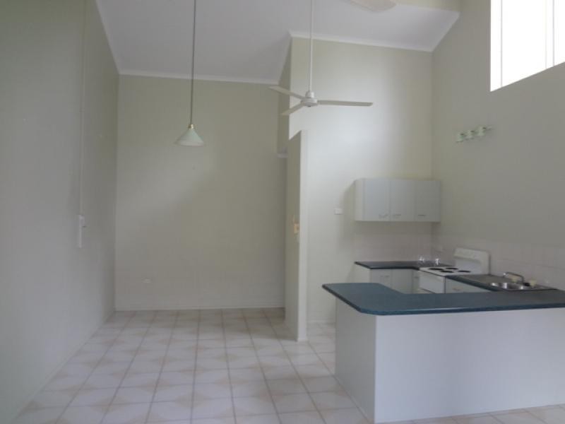 1/370 Severin Street, Parramatta Park QLD 4870