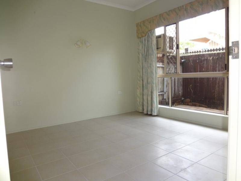 1/370 Severin Street, Parramatta Park QLD 4870