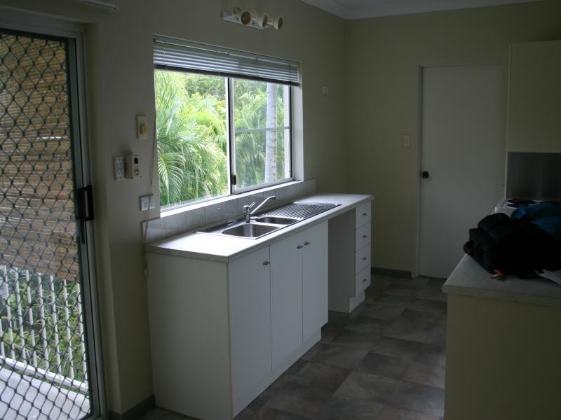 22/24 Springfield Crescent, Manoora QLD 4870