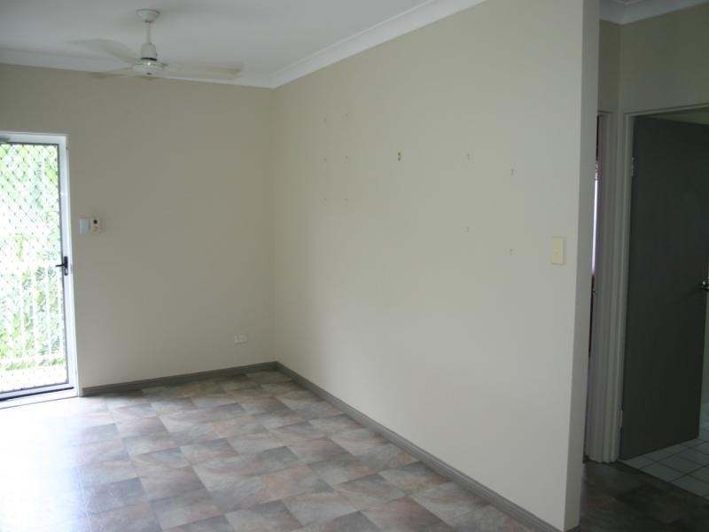 22/24 Springfield Crescent, Manoora QLD 4870