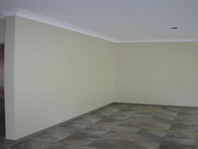 22/24 Springfield Crescent, Manoora QLD 4870