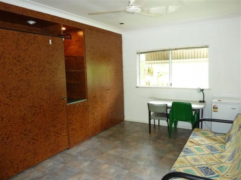 11/4 Chester Court, Manunda QLD 4870