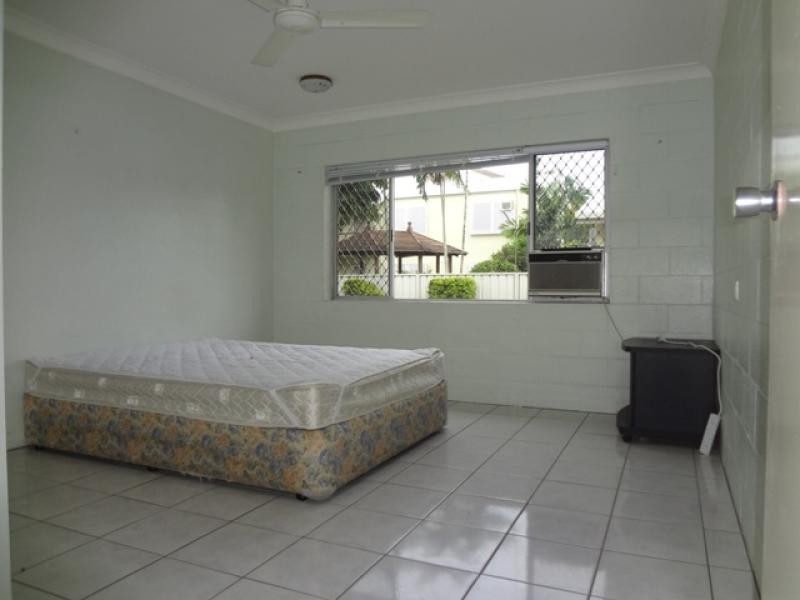 2/260 Grafton Street, Cairns QLD 4870