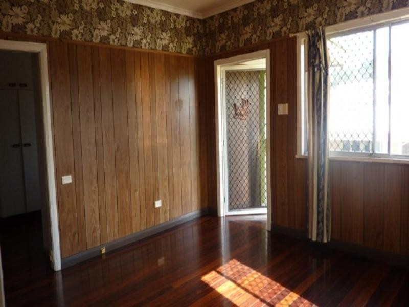 107 English Street, Manunda QLD 4870