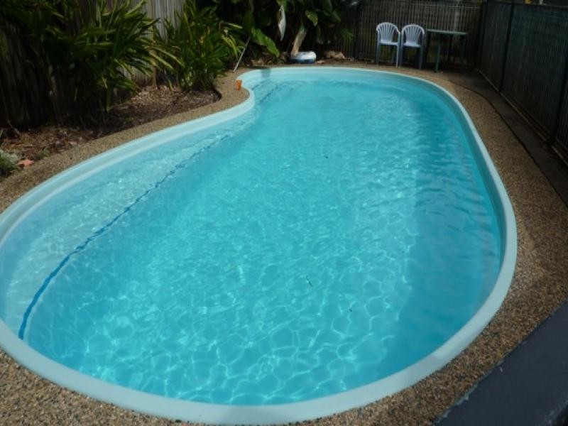 9/464 McCoombe Street, Mooroobool QLD 4870